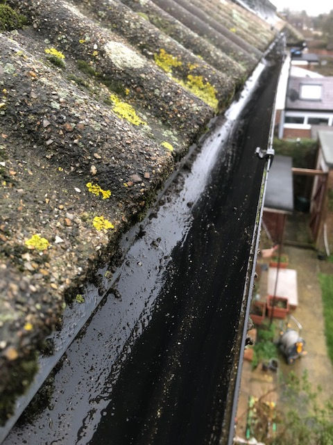 Gutter Cleaning service by Deans Gutters